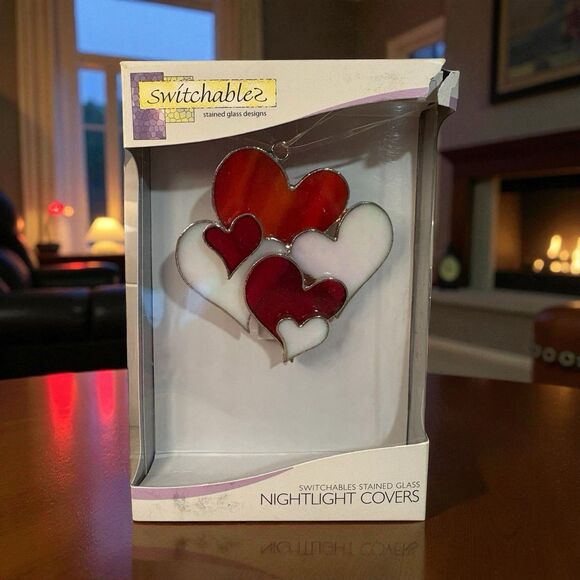 Switchables Stained Glass Night Light Cover Hearts 2005 Valentine's Day EUC - Picture 1 of 3